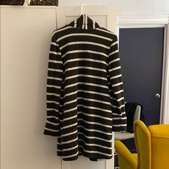 Doe & Rae - Shin-Length Cardigan - Picture 6 of 6